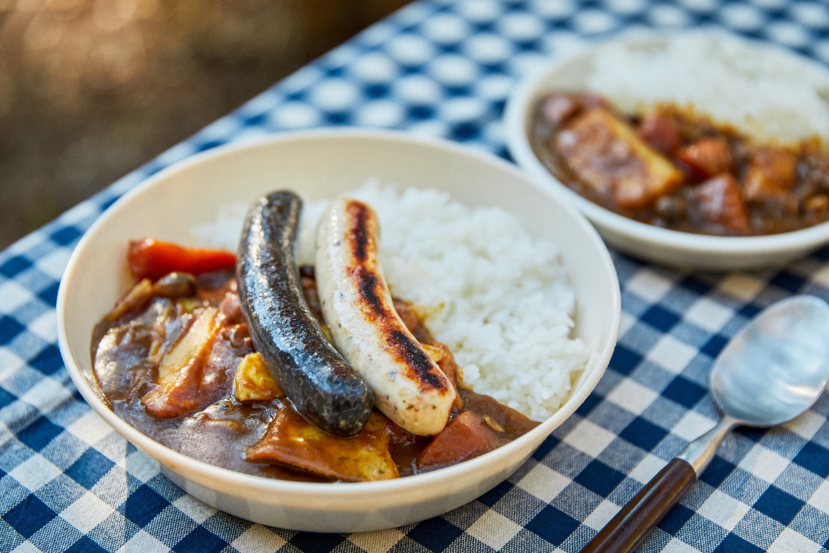 「あげかま」と「シーフランク」のシーフードカレー