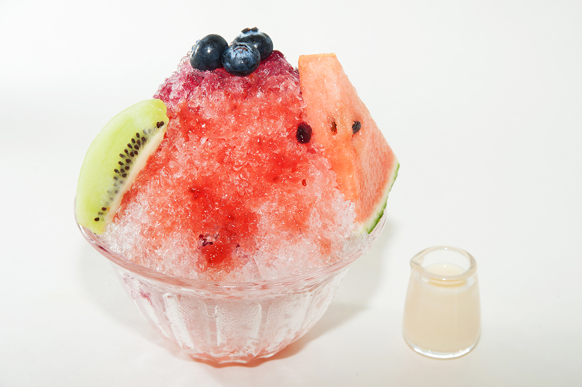 かき氷②「ベリーミックス」　完熟果実がぎゅっとつまったジューシーな味わい