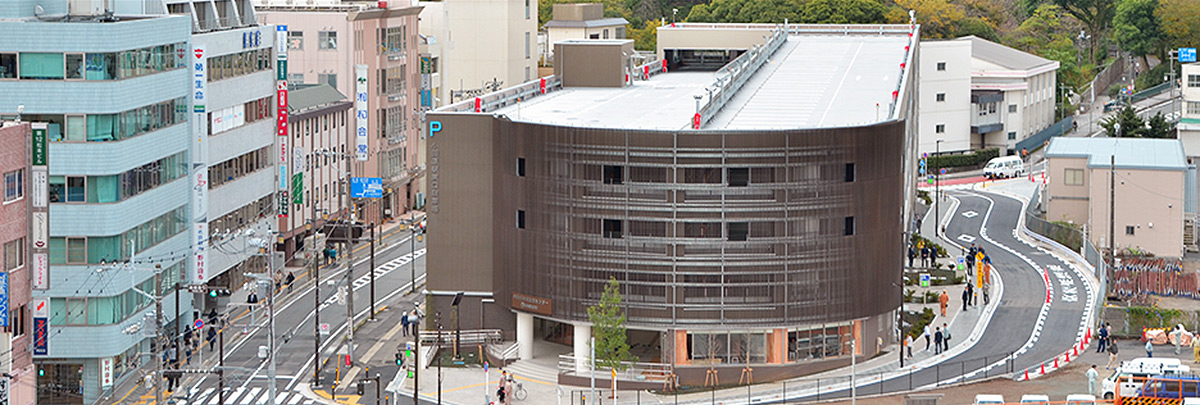 3.お車の方も安心!「市営駐車場 1時間無料」